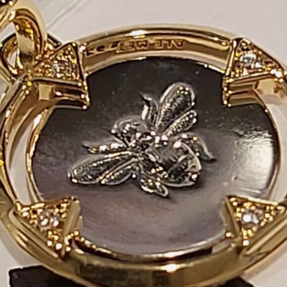 Authentic PANDORA SS and 14k plated Two-tone Bee Medallion Charm 763417C01 - Picture 10 of 13
